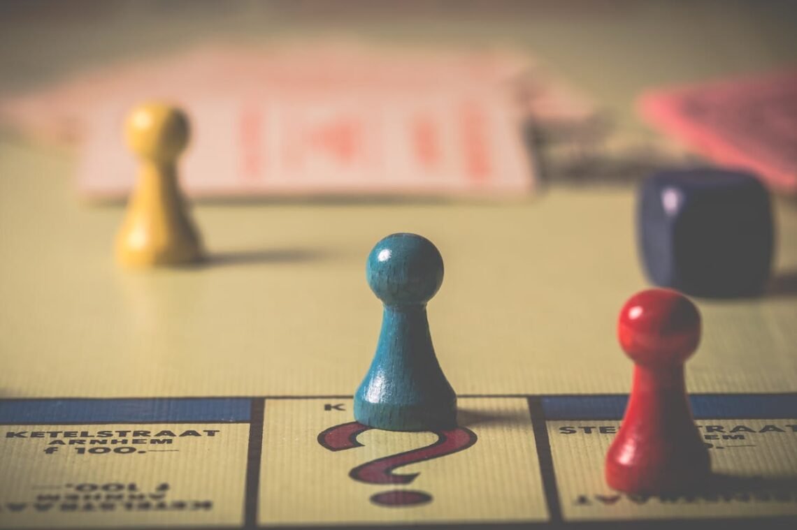5 Tips to Make Family Game Night More Exciting